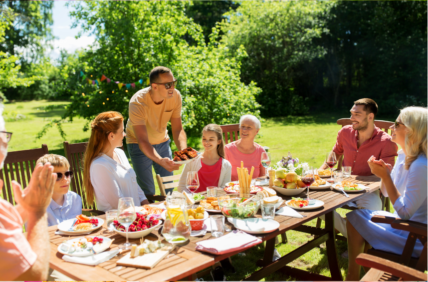 Navigating Eating at Summer BBQs and Celebrations